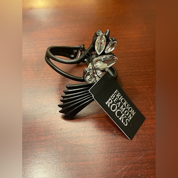 ERICKSON BEAMON ROCKS ART DECO BLACK  CLEAR CUFF Swarovski Crystal Bracelet NEW - Picture 4 of 9